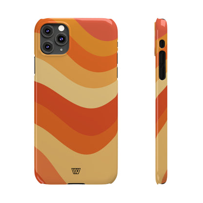 RETRO GROOVY WAVES | Slim iPhone Case - Trovvve