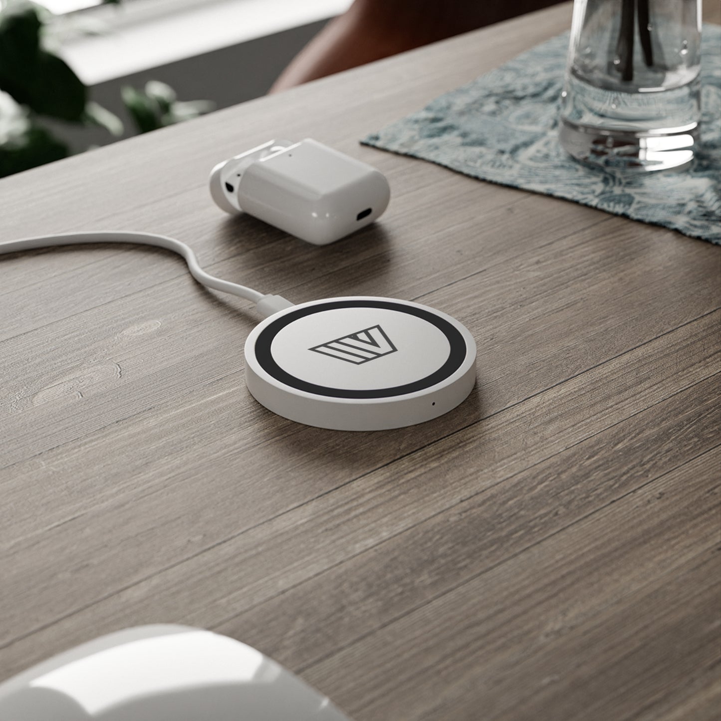 TROVVVE Wireless Charging Pad